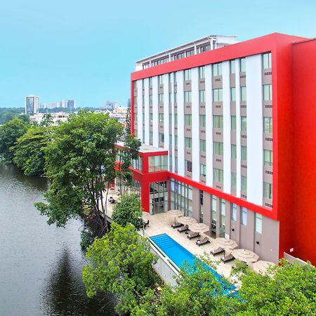 Radisson Hotel Guayaquil Exterior foto The Riverview